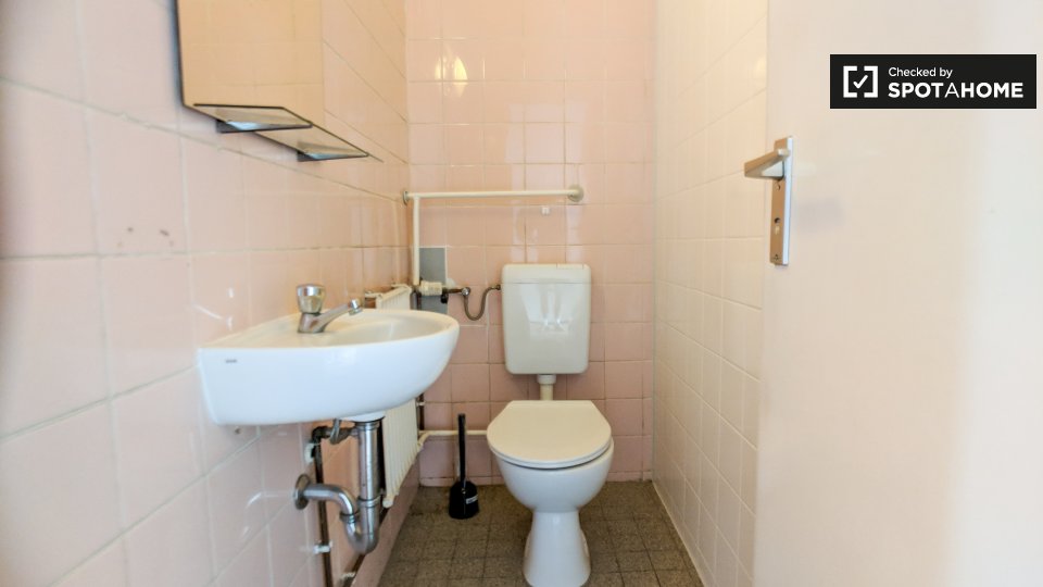 Room, Bismarckstraße, Berlin