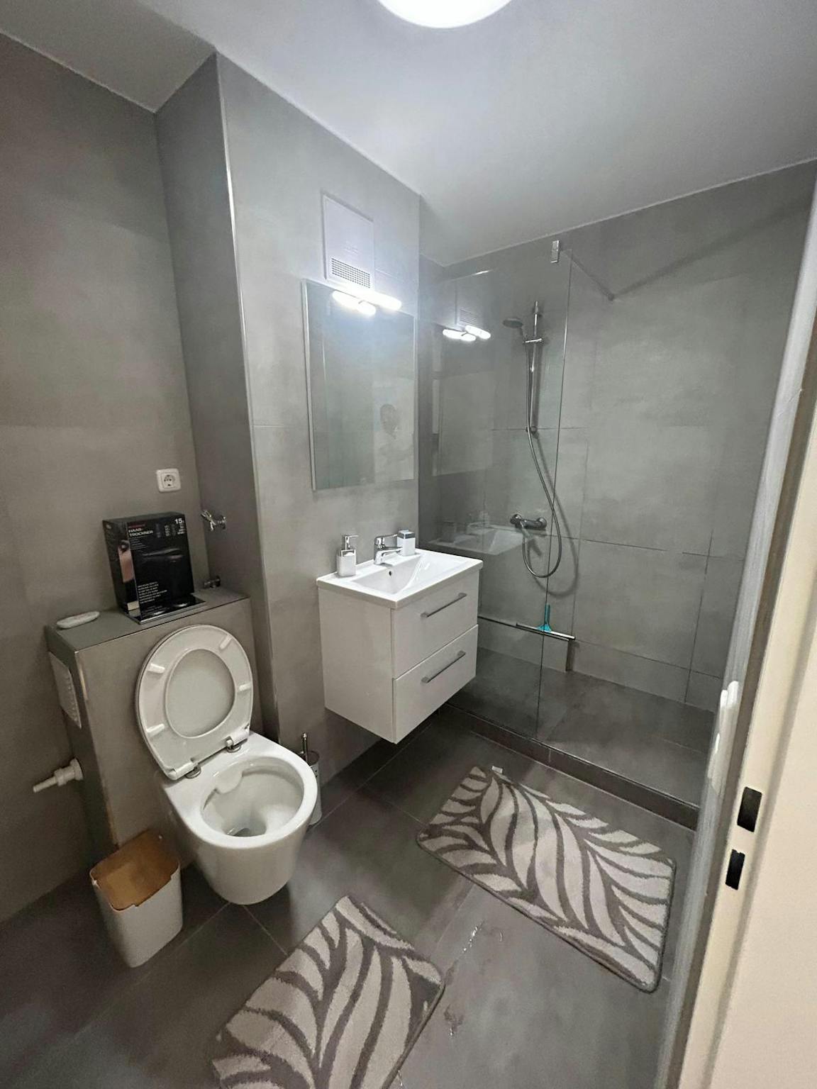 Apartment, Paracelsusstraße, Munich