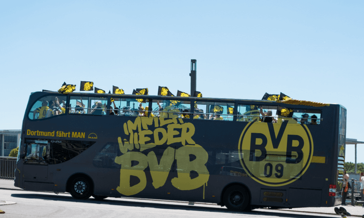 Borussia Dortmund scores fine for team bus taking up six parking spaces