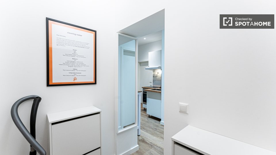 Room, Tabbertstraße, Berlin