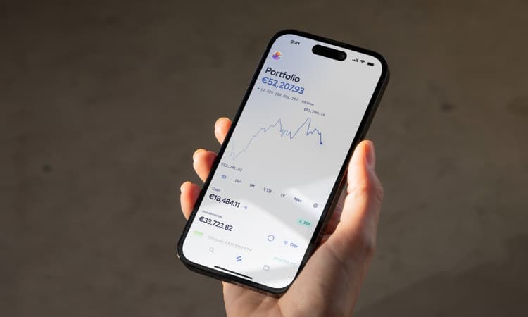 Start investing in your future with Lightyear