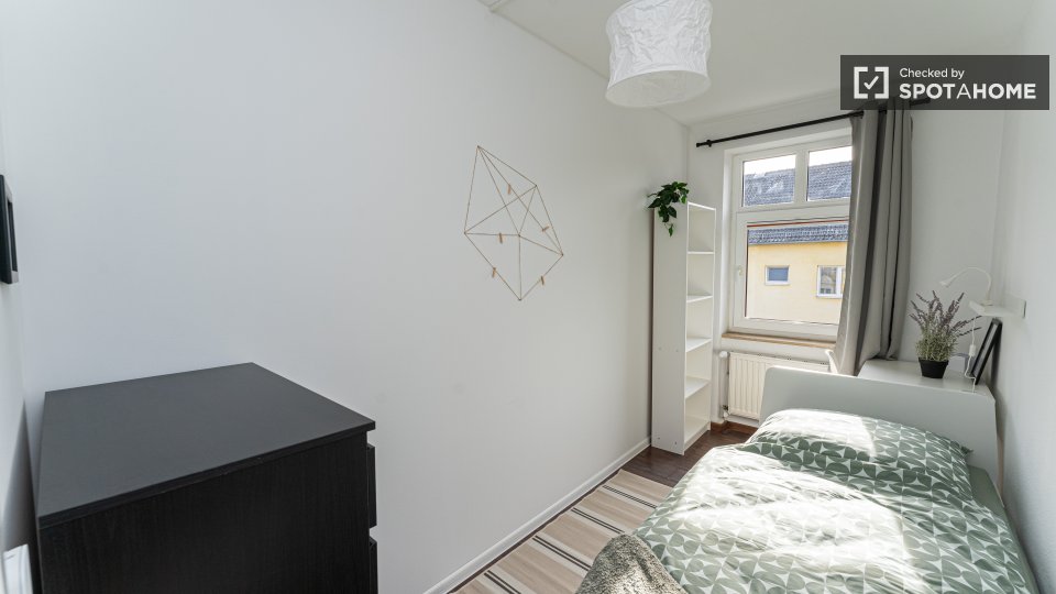 Room, Hackenbergstraße, Berlin