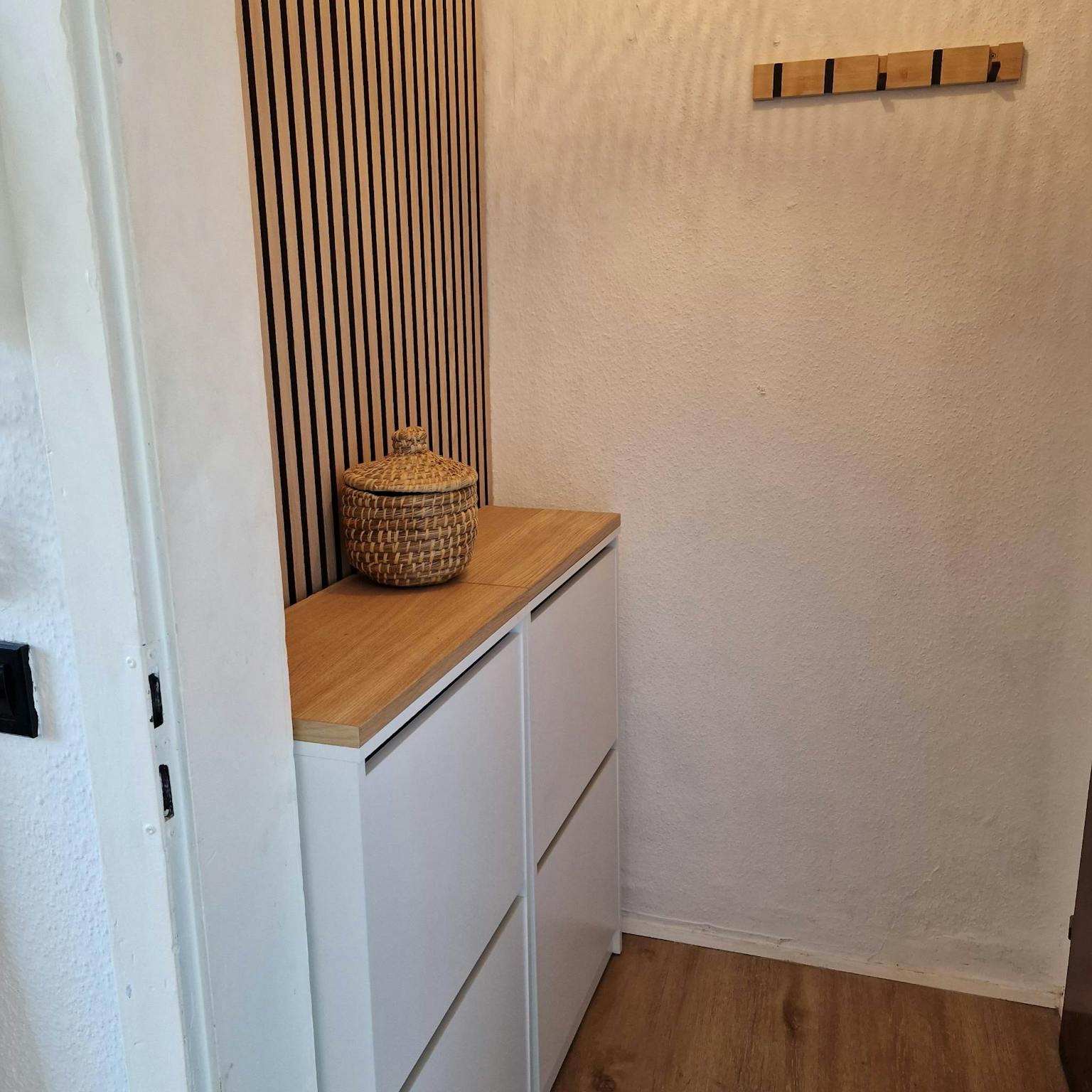 Apartment, Ellerstraße, Dusseldorf