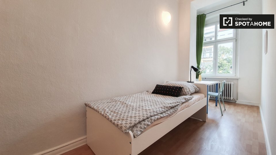 Room, Detmolder Str., Berlin