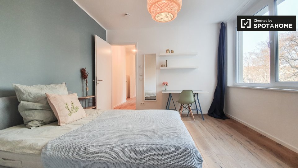 Room, Nazarethkirchstraße, Berlin