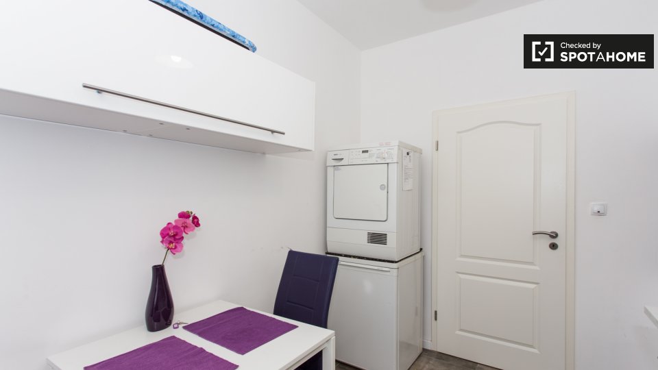 Room, Soldiner Str. 63, 13359 Berlin, Germany, Berlin