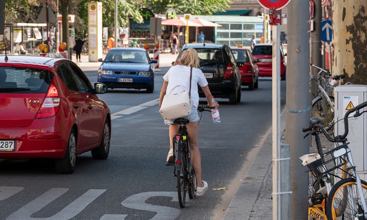 Few people in Germany willing to change their habits to save the planet