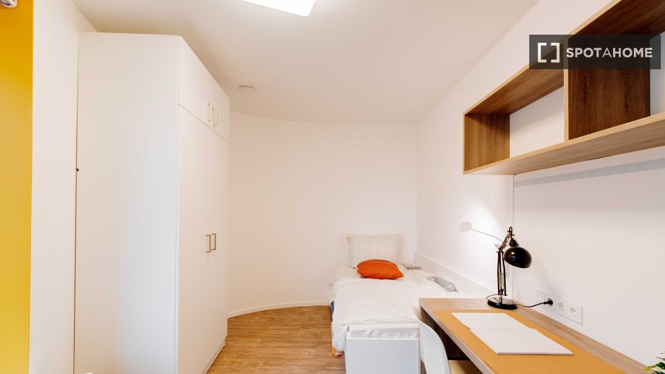 Room, WE.8, Berlin