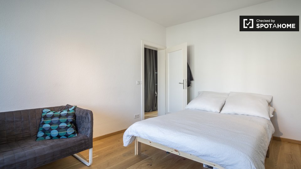 Room, Neltestraße 37, 12489 Berlin, Germany, Berlin