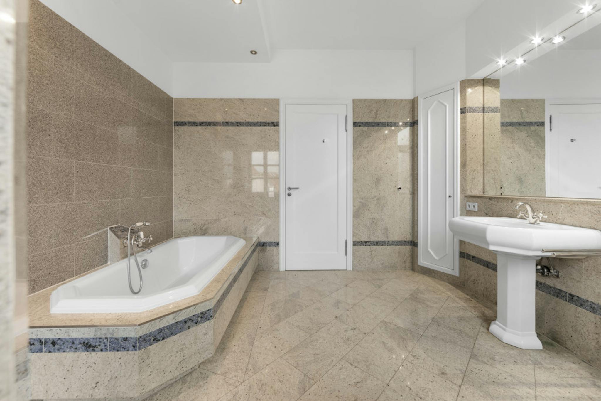 Apartment, Heerstraße, Berlin