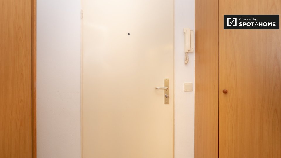 Apartment, Kreuznacher Str., Berlin