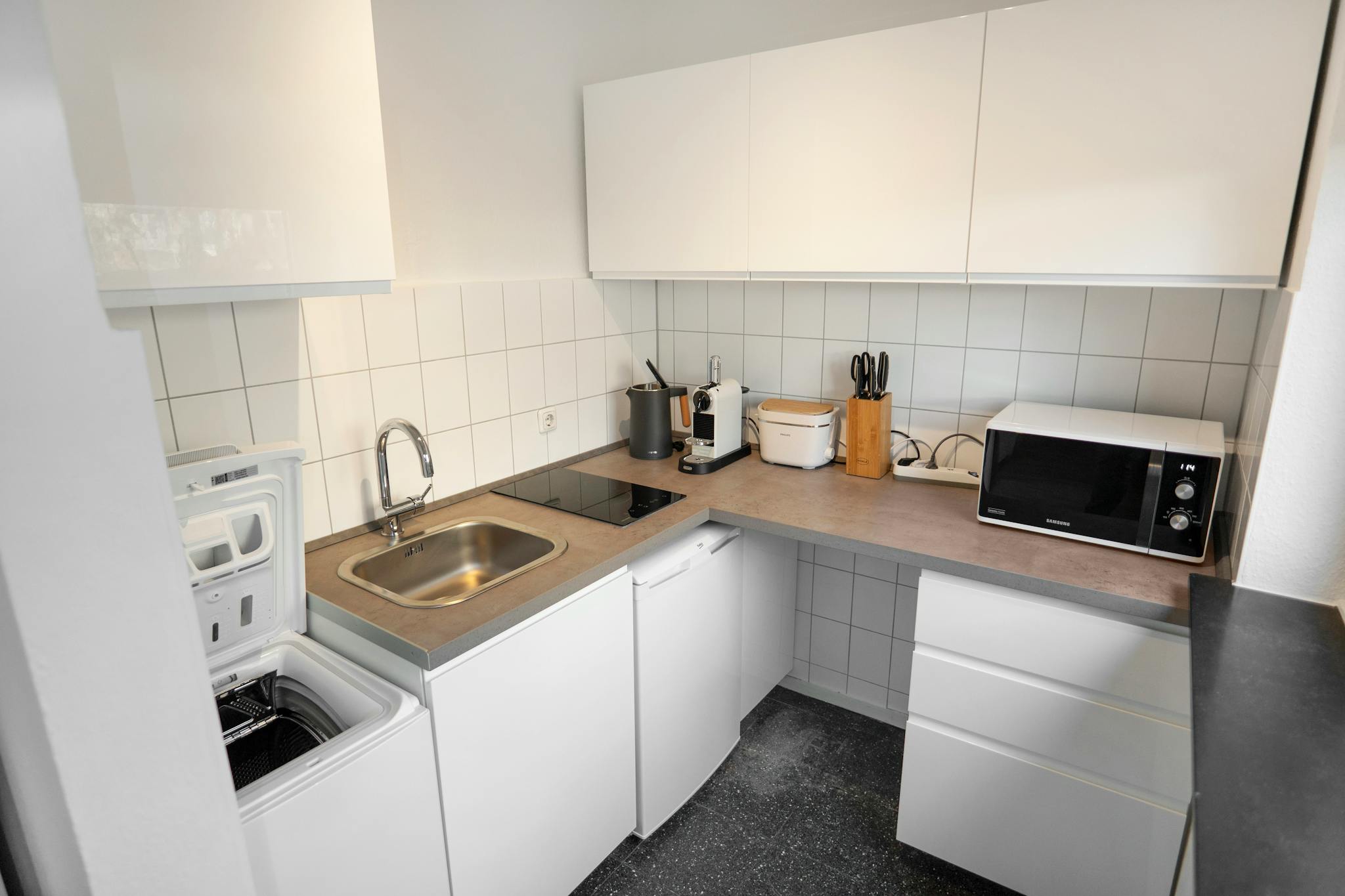 Apartment, Waisenhausgasse, Cologne