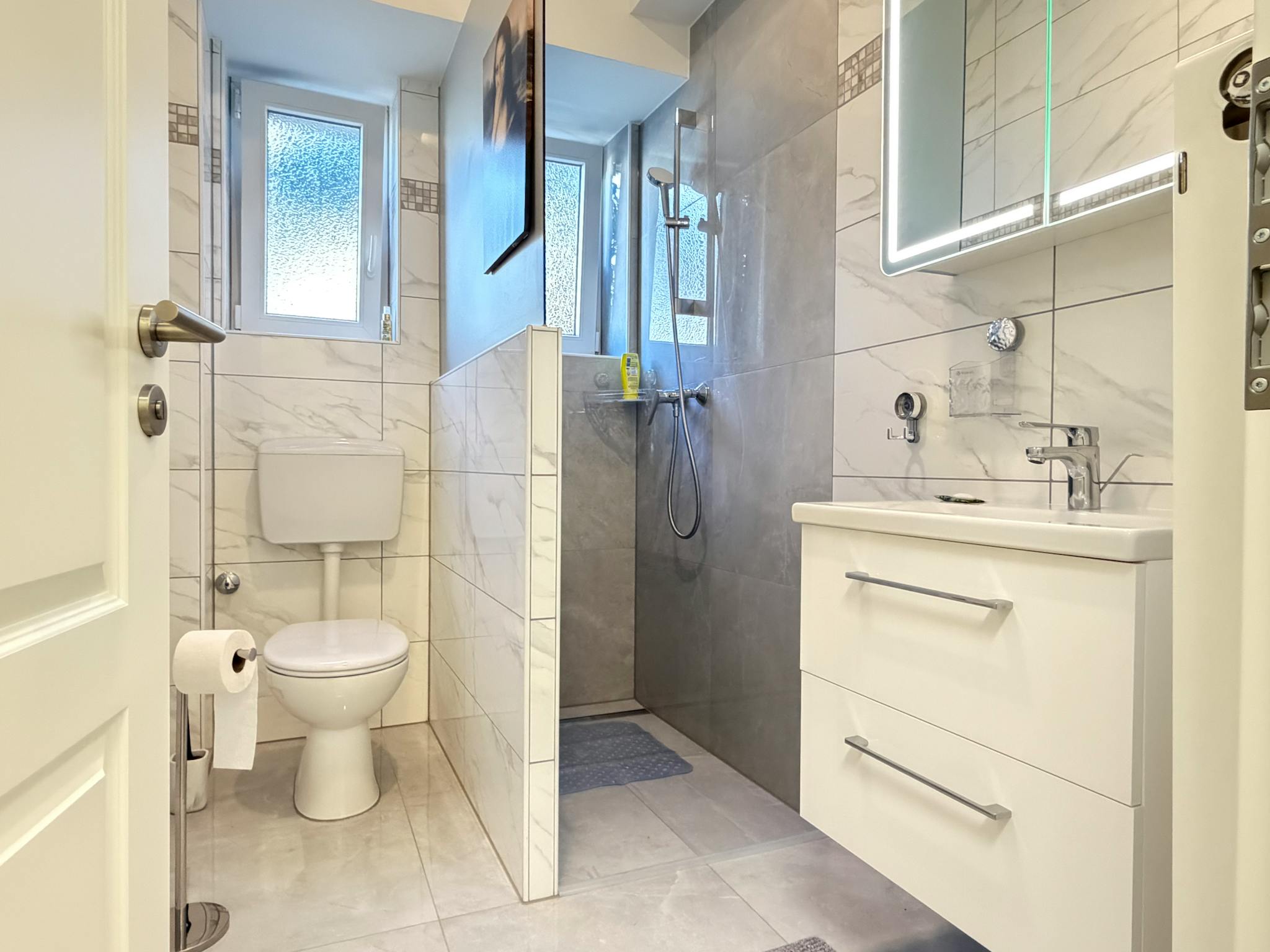 Apartment, Uhlandstraße, Dusseldorf