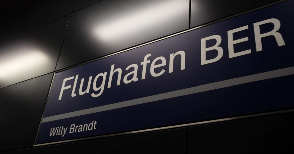 Train now connecting Dresden, Berlin Hbf and BER airport