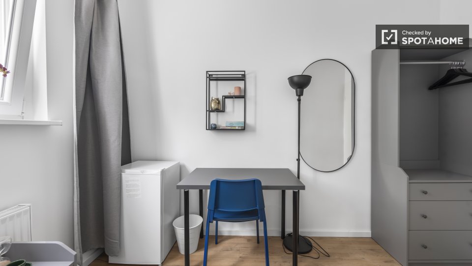 Room, Rübelandstraße, Berlin