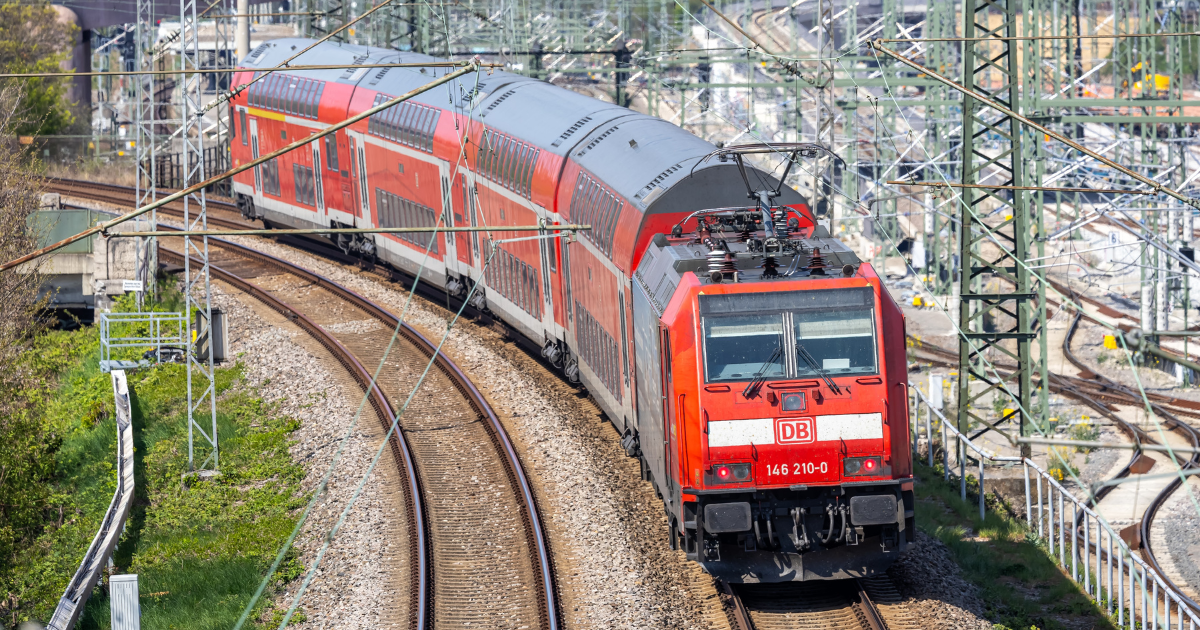 German rail union EVG threatens nationwide January strikes over staff safety