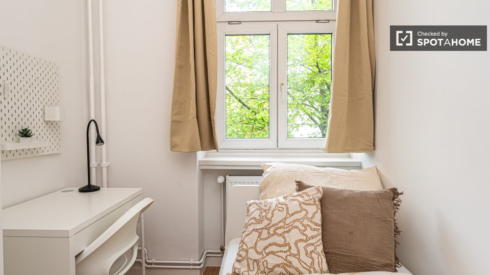 Room, Rüdersdorfer Str., Berlin