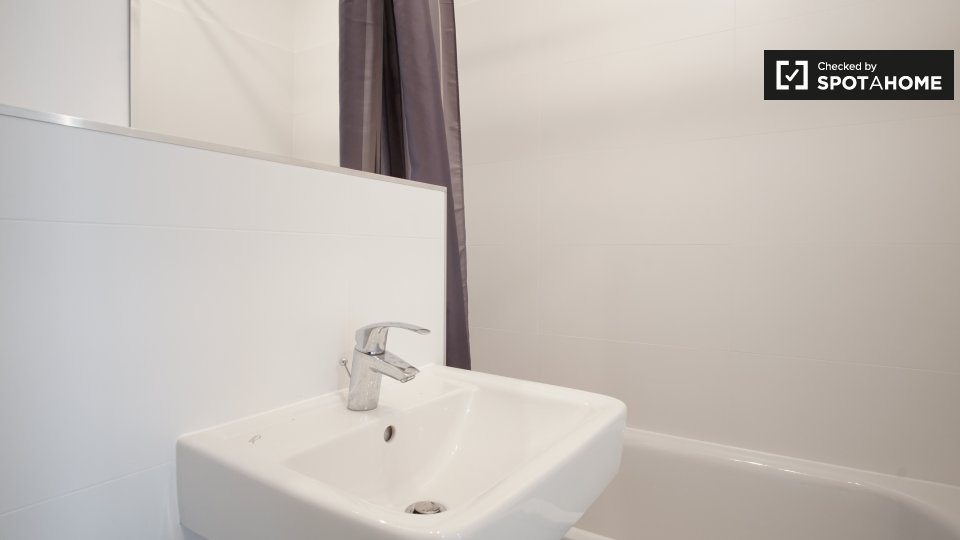 Room, Neltestraße 31, 12489 Berlin, Germany, Berlin