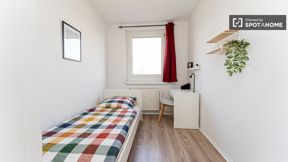 Room, Gluckstraße, Berlin