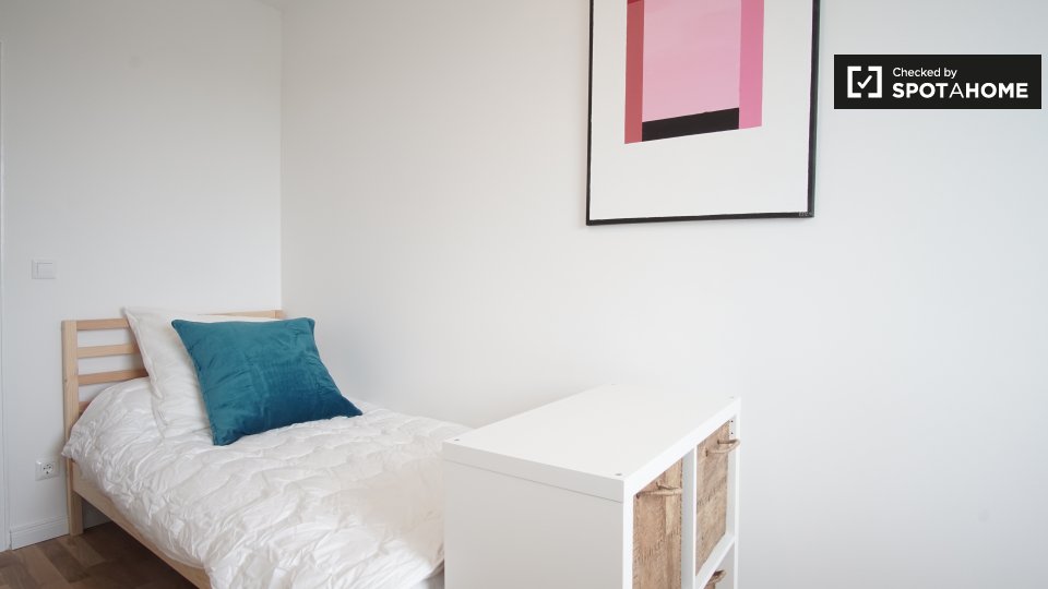 Room, Neltestraße 31, 12489 Berlin, Germany, Berlin
