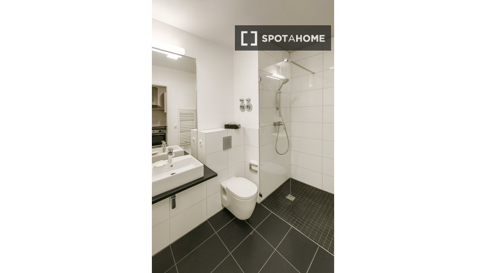 Apartment, Fließstraße, Berlin