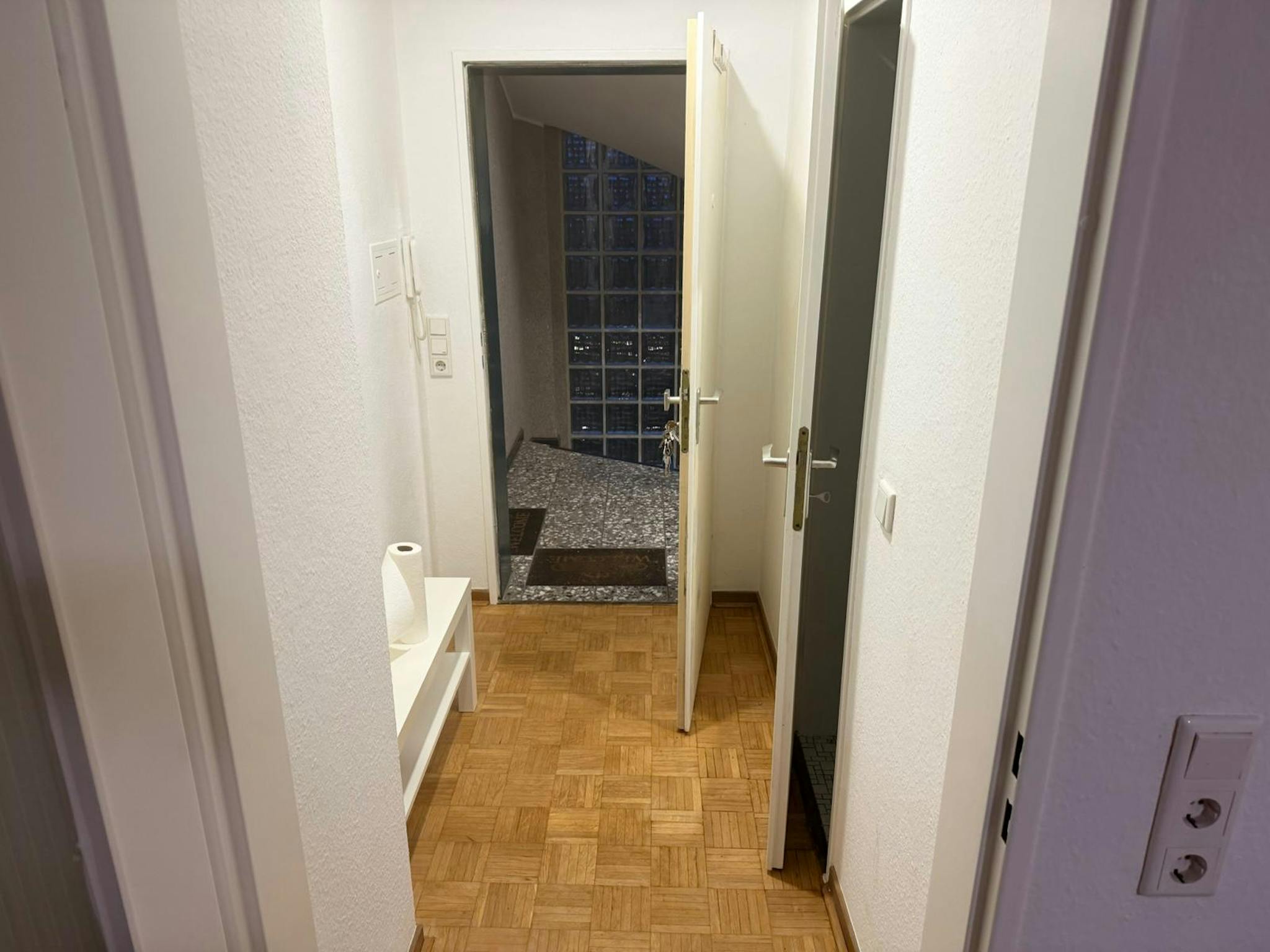 Apartment, Sulzbachstraße, Dusseldorf
