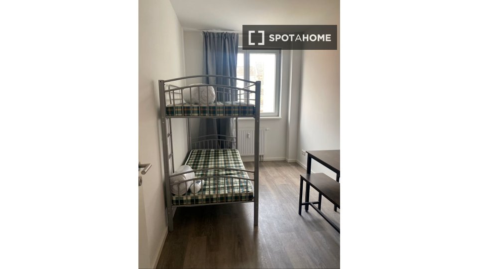 Room, Wilhelminenhofstraße, Berlin