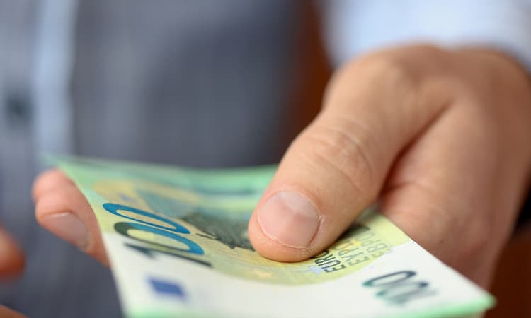 Scholz calls for one-off bonuses instead of wage hikes to combat inflation