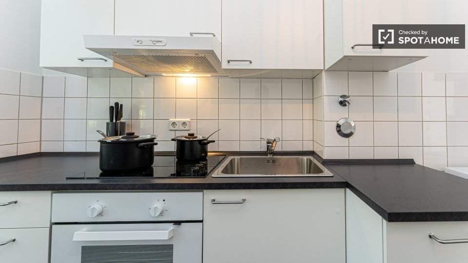 Room, Lauterberger Str., Berlin