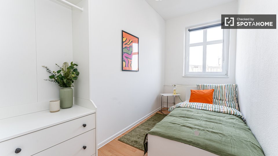 Room, Dörpfeldstraße, Berlin