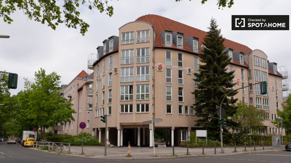 Apartment, Kreuznacher Str., Berlin
