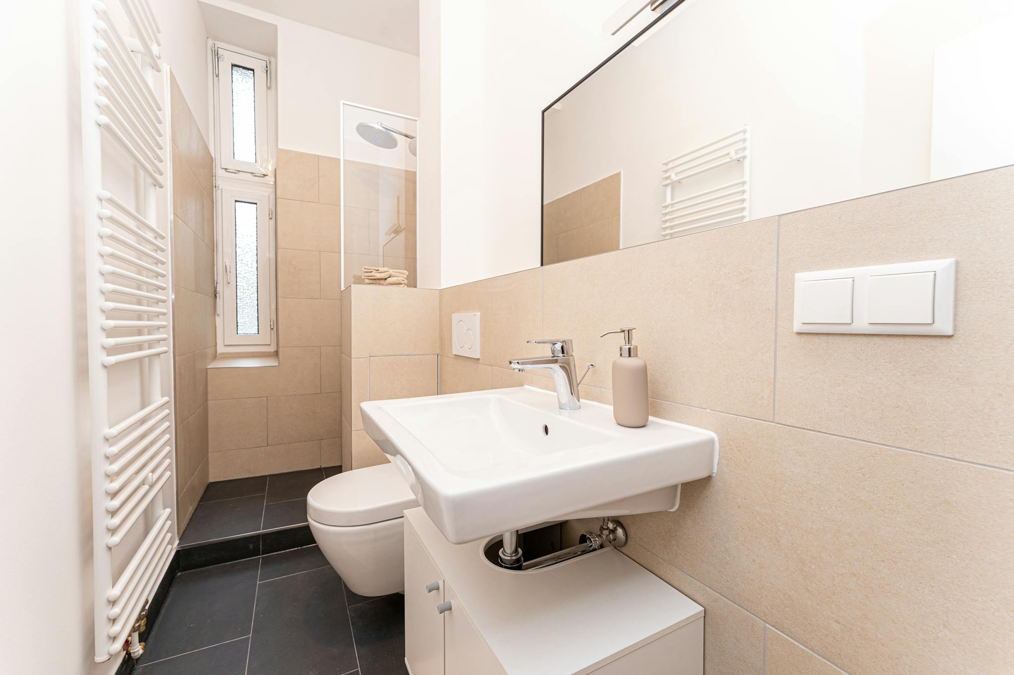 Apartment, Anzengruberstraße, Berlin