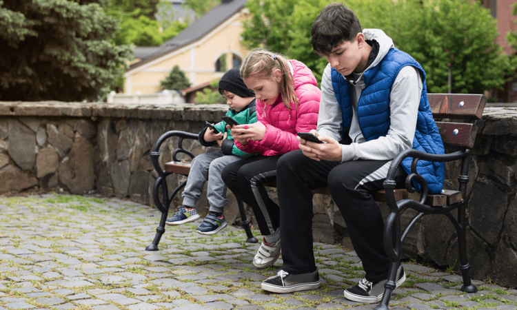 Langenscheidt announces German youth word of the year 2024: Aura