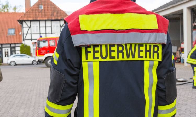 Hotel collapse in Rhineland-Palatinate kills one and traps eight