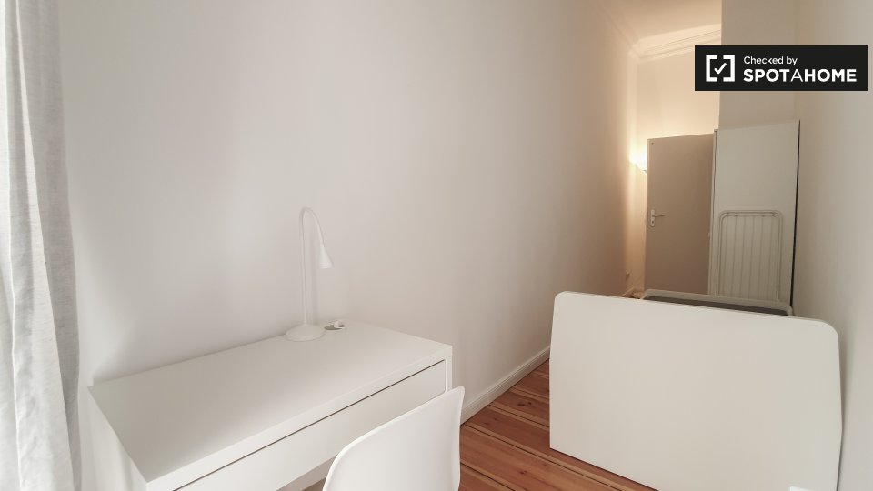 Room, Boxhagener Str., Berlin