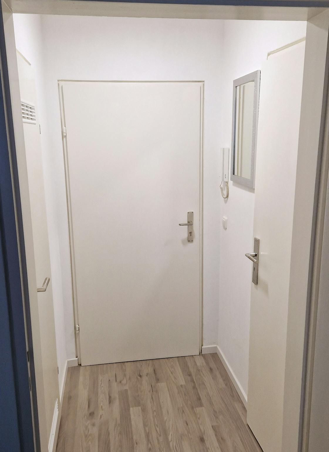 Apartment, Leonhard-Frank-Straße, Munich