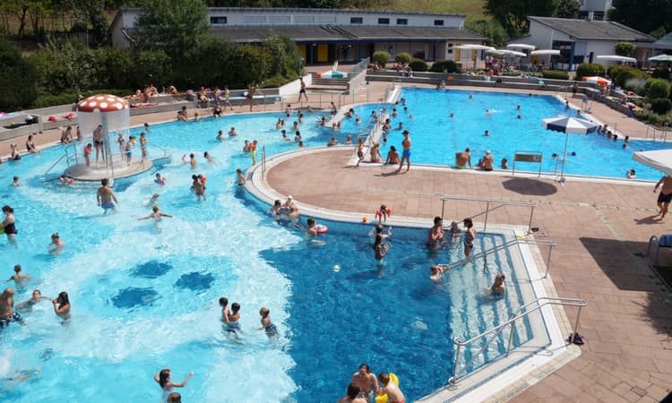 Freibad staff request police patrols at Germany's outdoor pools