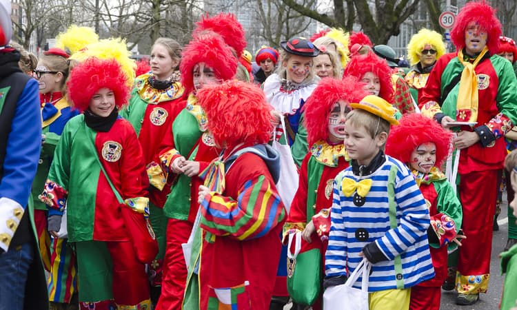 Postponed carnival parade in Düsseldorf cancelled due to Ukraine war