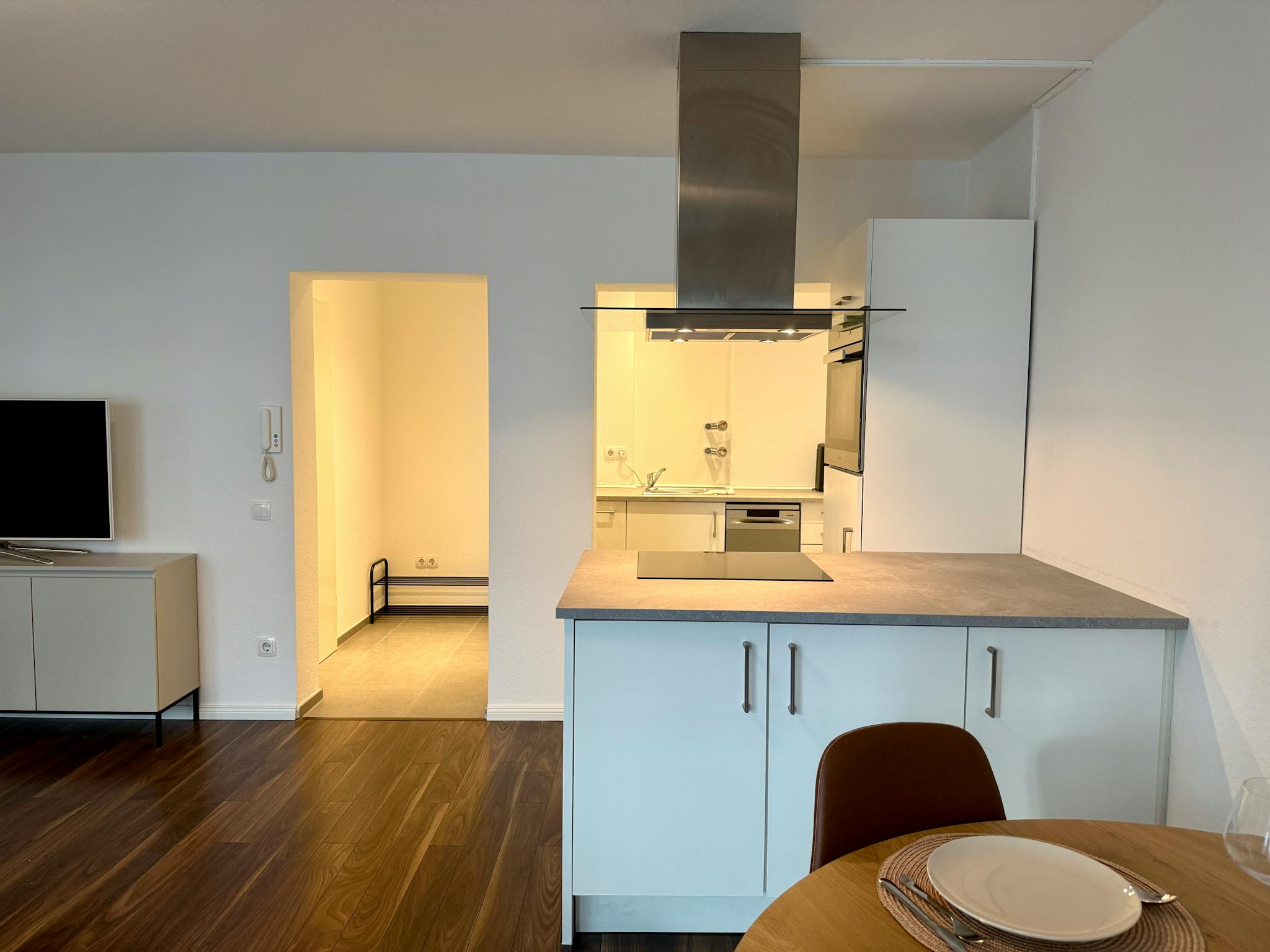 Apartment, Konkordiastraße, Dusseldorf