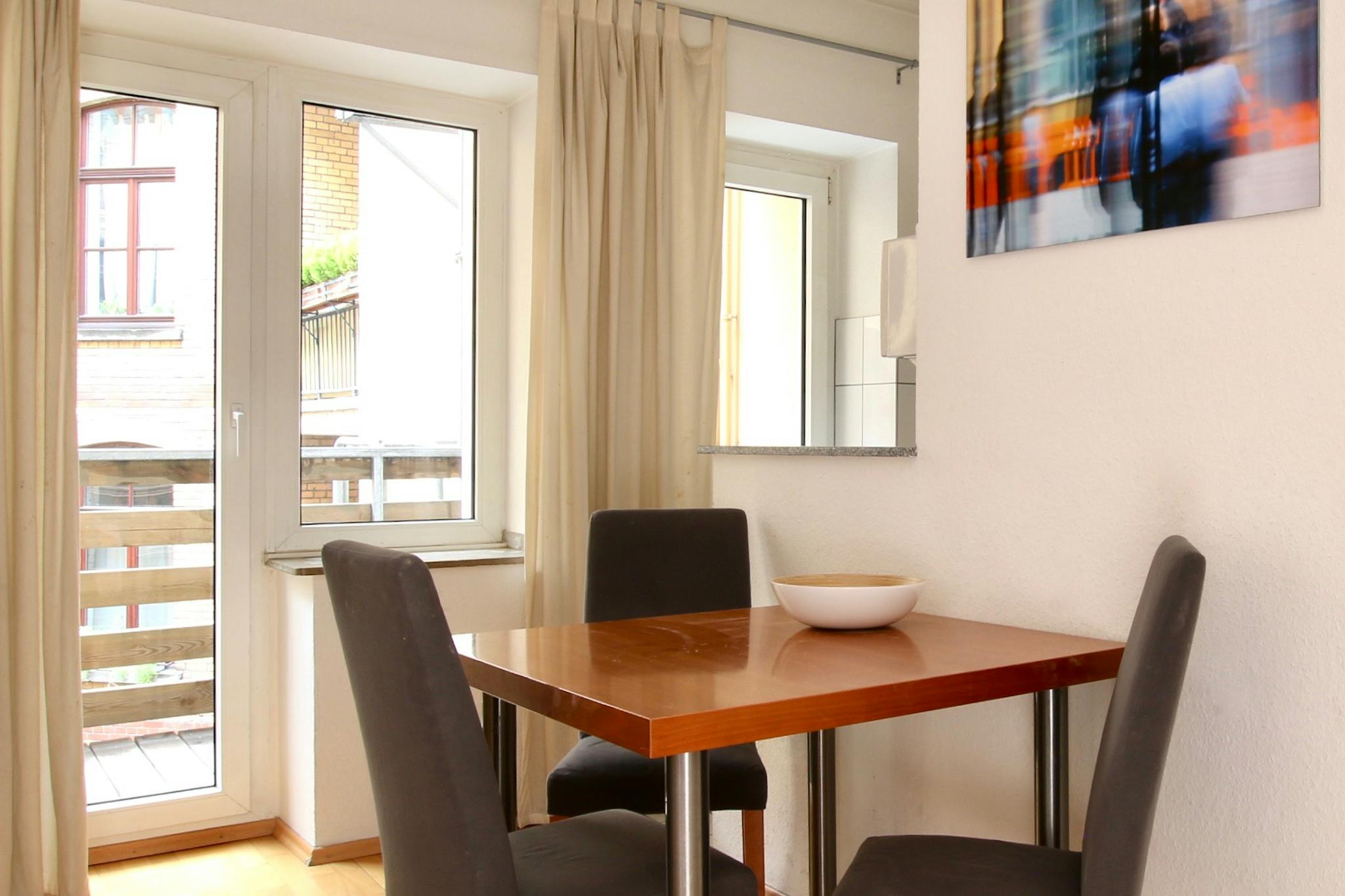 Apartment, Roonstraße, Cologne