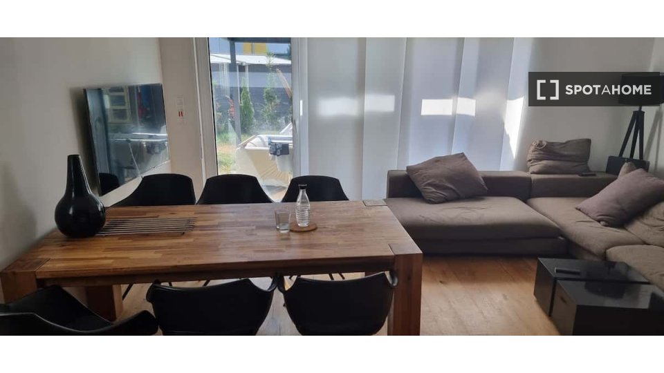 Apartment, Im Achterkastell, Berlin