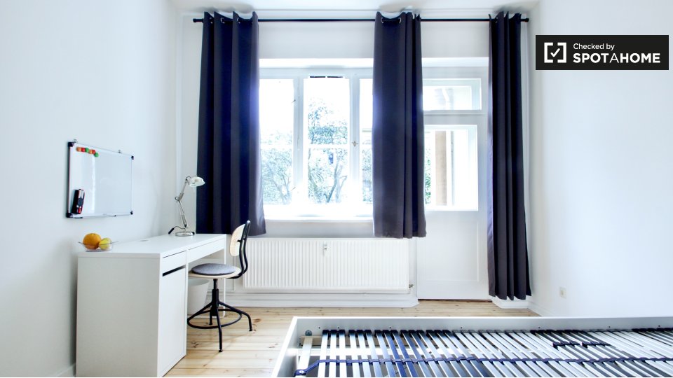 Room, Granitzstraße, Berlin