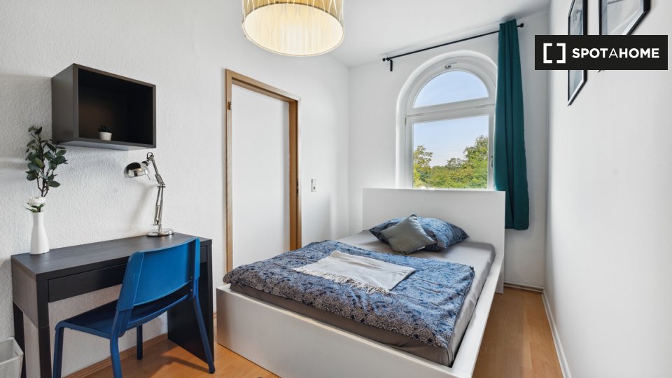 Room, Glienicker Str., Berlin
