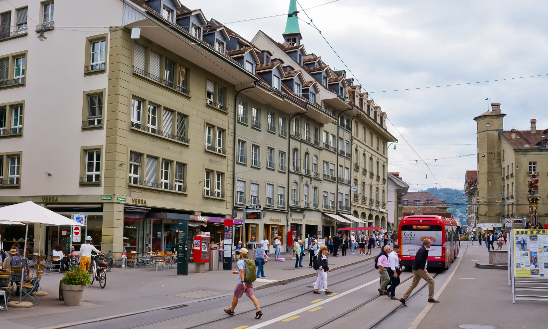 Universal basic income to be trialled in Bern: What you need to know