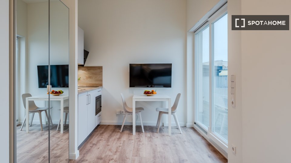 Apartment, Weidenweg, Berlin