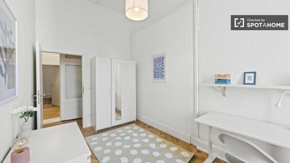 Room, Münchener Str., Berlin