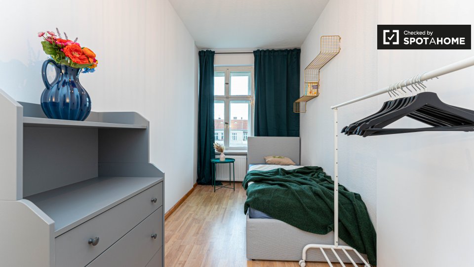 Room, Greifswalder Str., Berlin