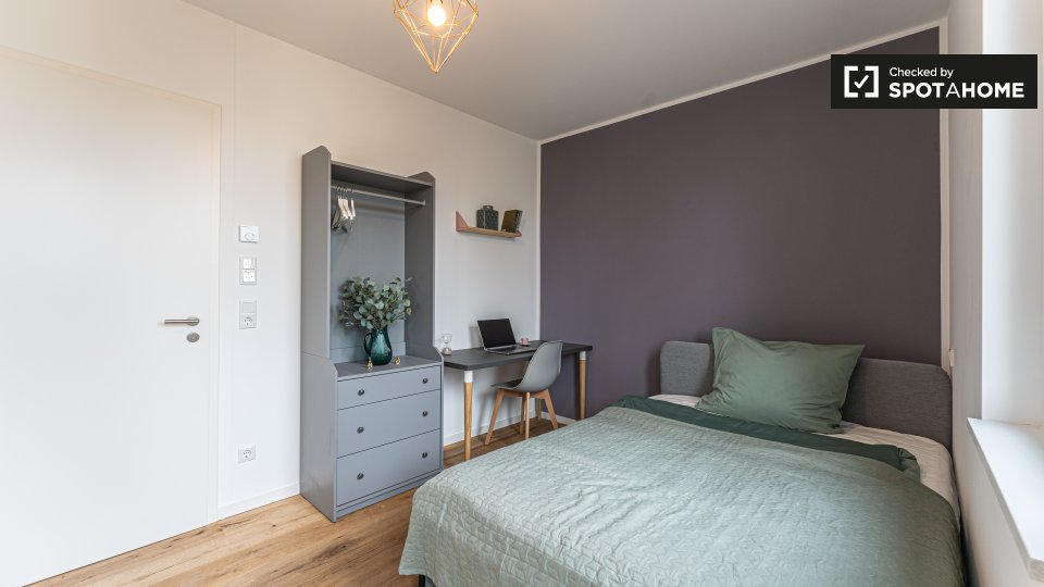 Room, Cunostraße, Berlin