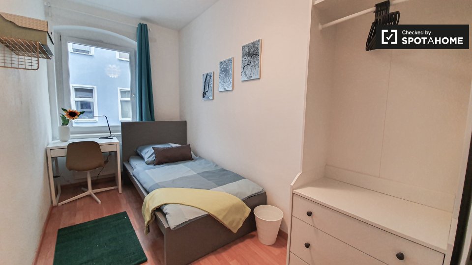 Room, Petersburger Str., Berlin