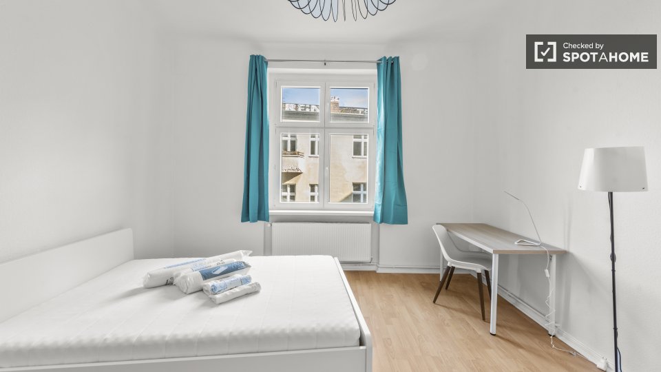 Room, Hermannstraße, Berlin